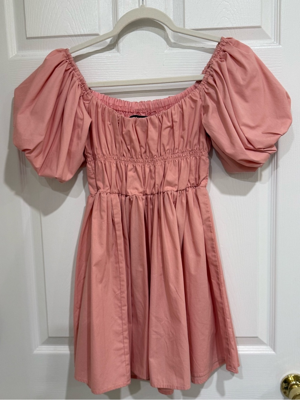 Abercrombie & Fitch Emerson Ruched Puff Sleeve Mini Dress‎ Pink - Picture 2 of 3